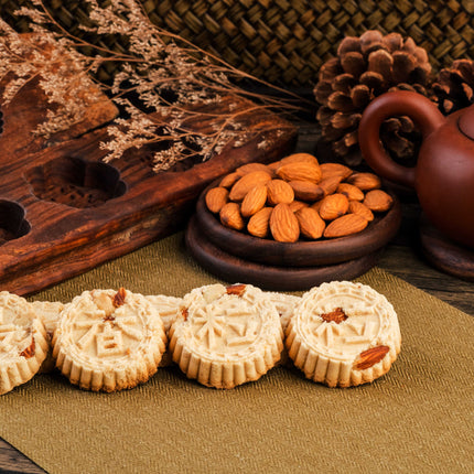CHUI HEONG Medium Size Granules Almond Cookies【最香餅家】中Size粒粒杏仁餅 425g